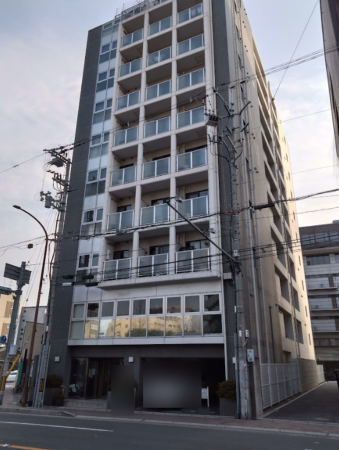 京都市上京区西船橋町、マンションの外観画像です