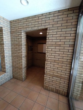 京都市上京区今出川通浄福寺西入２丁目東上善寺町、マンションの画像です
