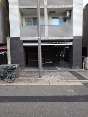 京都市上京区葭屋町通中立売上る福大明神町、マンションの画像です