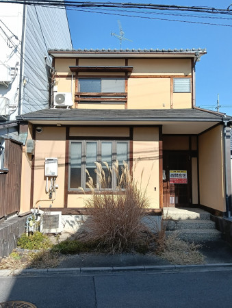 京都市上京区一条通七本松西入東町、中古一戸建ての画像です