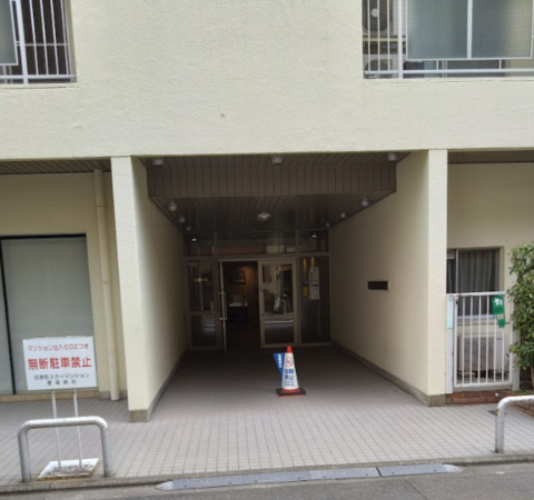 京都市上京区駒之町、マンションの画像です