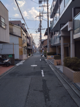 京都市上京区葭屋町通上長者町下る菊屋町、マンションの画像です