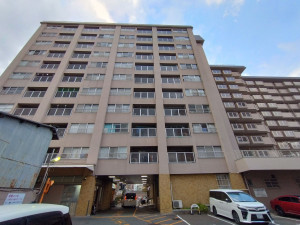 京都市上京区五辻通浄福寺西入一色町、マンションの画像です