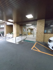 京都市上京区五辻通浄福寺西入一色町、マンションの画像です
