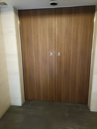 京都市中京区三条通堀川東入橋東詰町、マンションの画像です