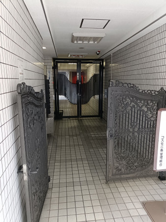 京都市中京区聚楽廻東町、マンションの画像です