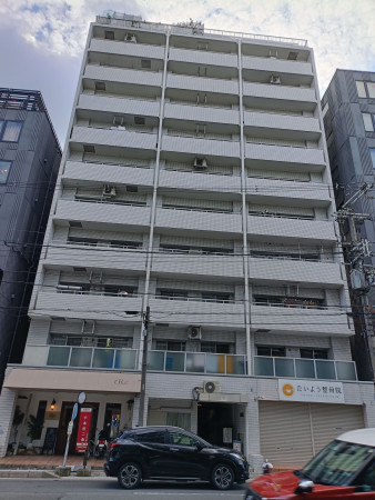 京都市中京区聚楽廻東町、マンションの画像です