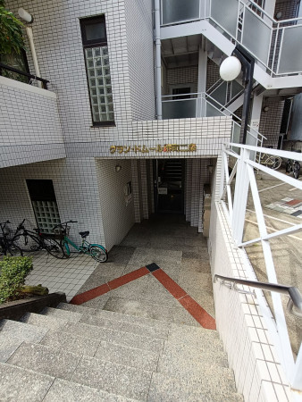 京都市中京区堺町通二条上る亀屋町、マンションの画像です