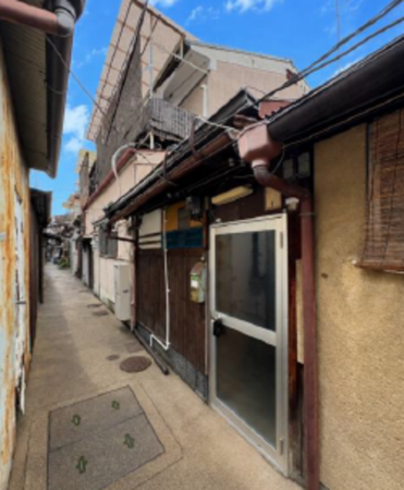 京都市中京区聚楽廻東町、中古一戸建ての画像です