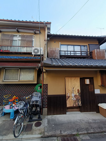 京都市中京区西ノ京星池町、中古一戸建ての画像です