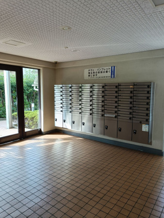 京都市中京区西ノ京東月光町、マンションの画像です