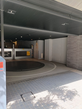 京都市中京区麩屋町通御池上る上白山町、マンションの画像です