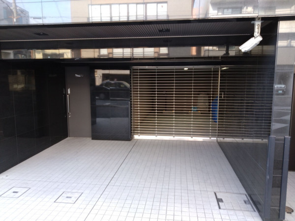 京都市上京区丸太町通黒門東入藁屋町、マンションの画像です