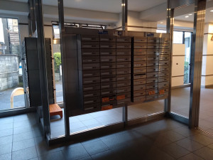 京都市上京区仁和寺街道千本西入五番町、マンションの画像です