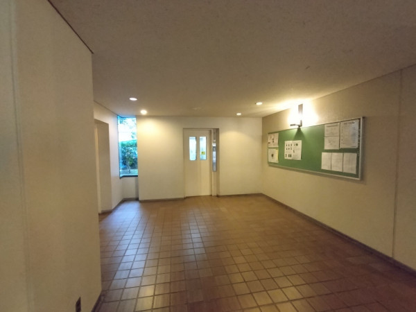 京都市上京区東堀川通一条上る竪富田町、マンションの画像です