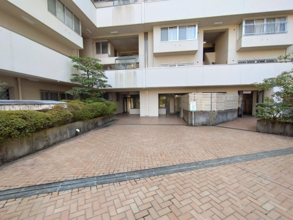 京都市上京区東堀川通一条上る竪富田町、マンションの画像です
