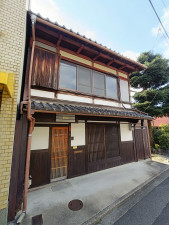 京都市中京区西ノ京北円町、中古一戸建ての画像です