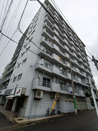 京都市中京区西ノ京南円町、マンションの画像です