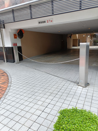 京都市中京区室町通三条下る烏帽子屋町、マンションの画像です