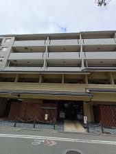 京都市中京区室町通蛸薬師下る山伏山町、マンションの画像です