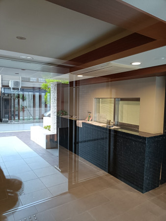 京都市中京区西ノ京東月光町、マンションの画像です