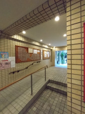 京都市上京区千本通一条上る泰童片原町、マンションの画像です
