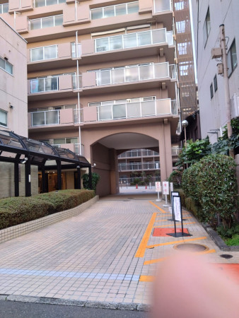 京都市上京区千本通一条上る泰童片原町、マンションの画像です