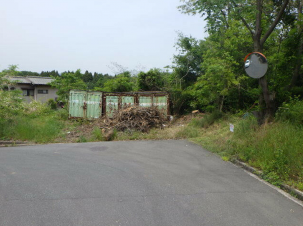 福山市瀬戸町大字長和、土地の画像です