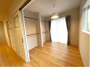 福山市新涯町、中古一戸建ての画像です