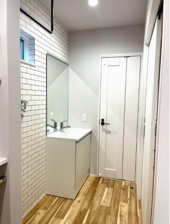 福山市新涯町、中古一戸建ての画像です