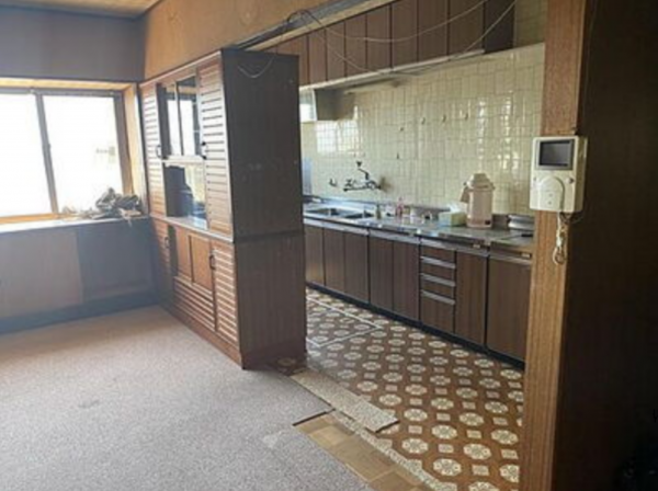 福山市伊勢丘、中古一戸建ての画像です