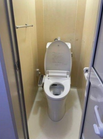 福山市沖野上町、マンションのトイレ画像です