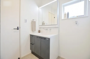 福山市瀬戸町大字長和、新築一戸建ての洗面画像です