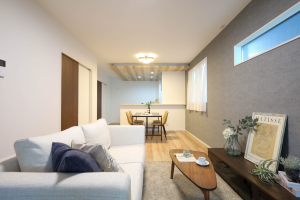 福山市引野町、新築一戸建ての居間画像です