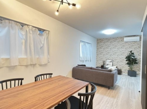 福山市引野町、新築一戸建ての居間画像です