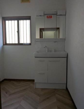 福山市川口町、中古一戸建ての画像です