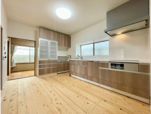 福山市沼隈町大字能登原、中古一戸建ての画像です