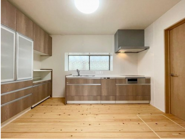 福山市沼隈町大字能登原、中古一戸建ての画像です