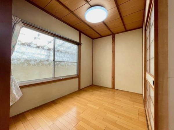 福山市沼隈町大字能登原、中古一戸建ての画像です