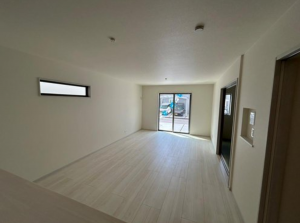 福山市水呑町、新築一戸建ての居間画像です
