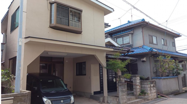福山市港町、中古一戸建ての画像です