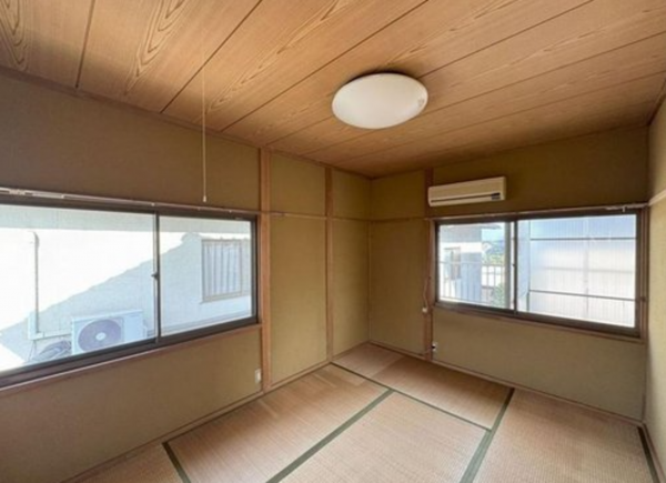 福山市水呑町、中古一戸建ての画像です