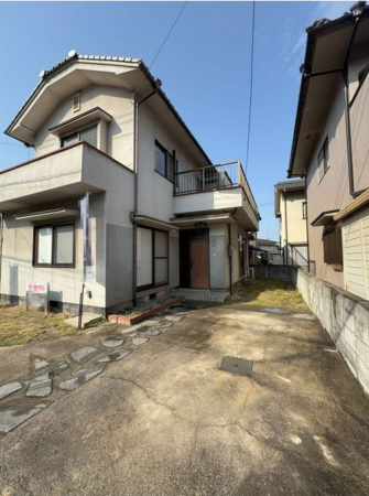 福山市水呑町、中古一戸建ての画像です