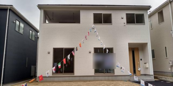 福山市新涯町、新築一戸建ての画像です