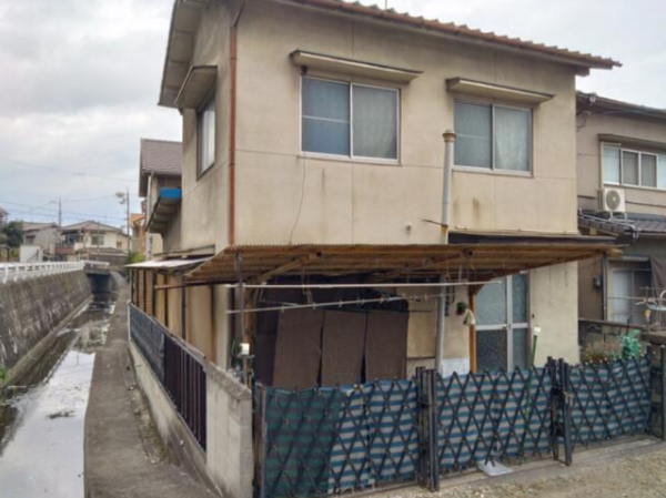 福山市水呑町、中古一戸建ての外観画像です