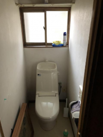 福山市手城町、中古一戸建てのトイレ画像です