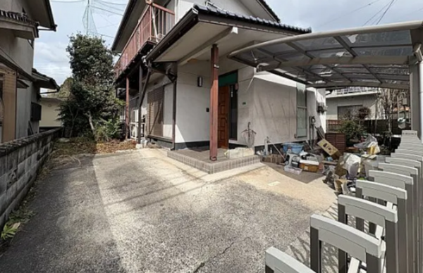 福山市日吉台、中古一戸建ての画像です
