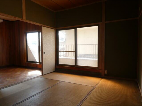 福山市新涯町、中古一戸建ての画像です