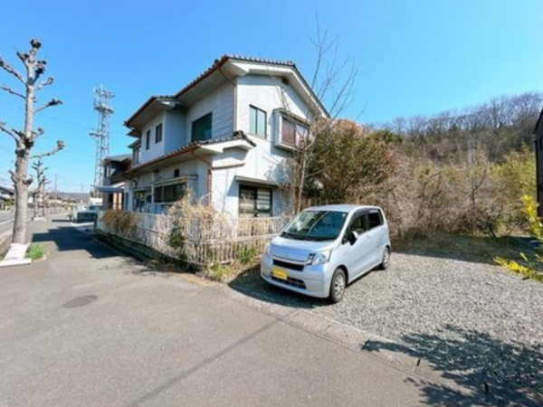 福山市水呑町、中古一戸建ての画像です