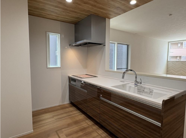 福山市草戸町、新築一戸建てのキッチン画像です